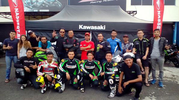 Kawasaki Racing Academy Trains Sport Bike Driving